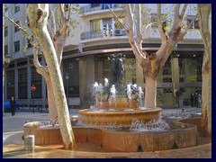 Ayre Hotel Astoria Palace 12 - Placa de Rodrigo Botet, a small square opposite our hotel